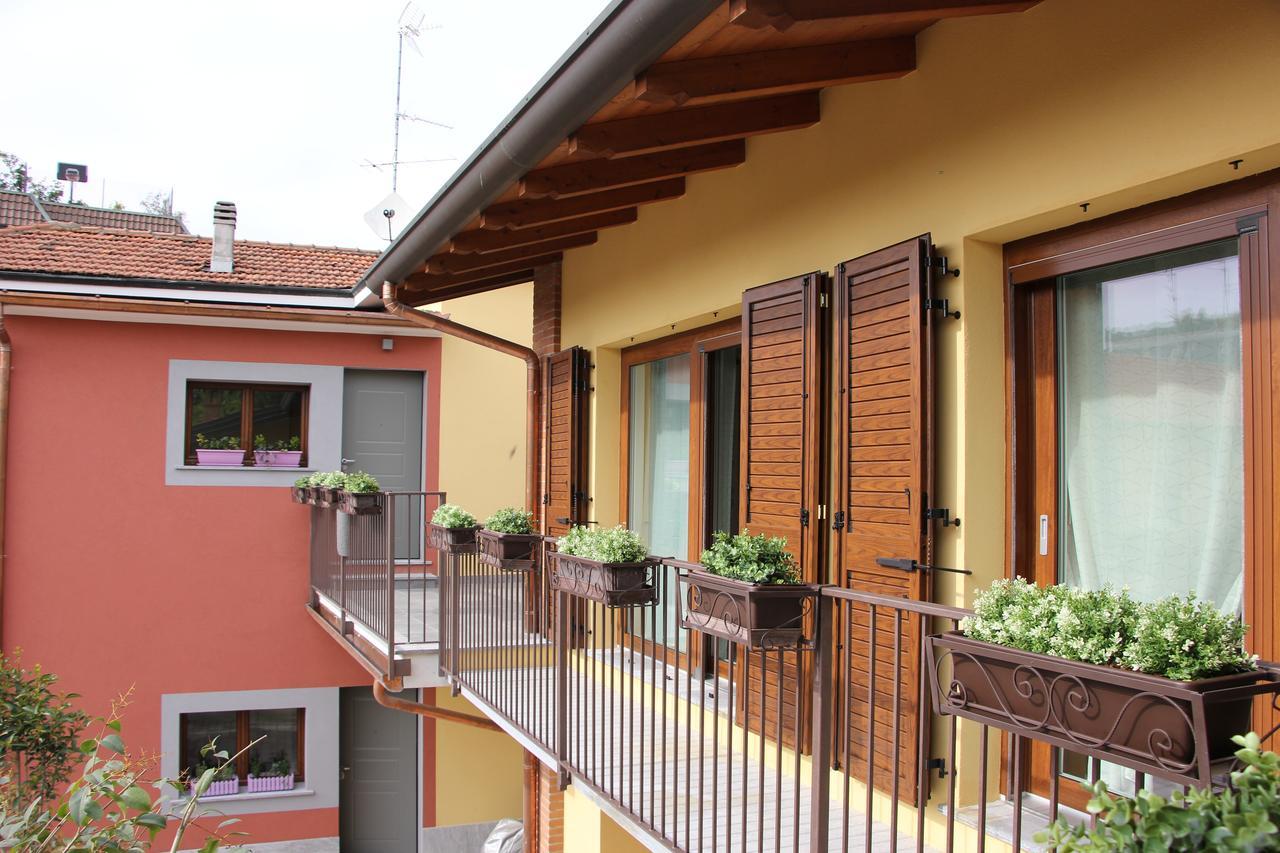 Hayloft Bed and Breakfast Cornaredo Exteriör bild