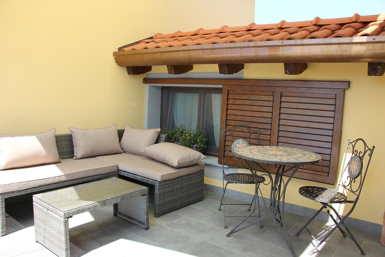 Hayloft Bed and Breakfast Cornaredo Exteriör bild