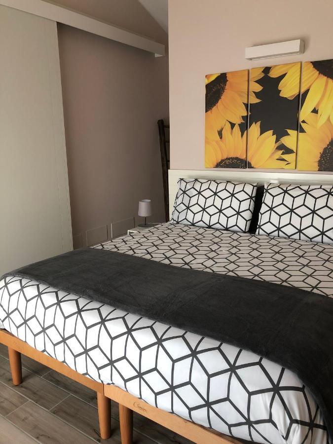 Hayloft Bed and Breakfast Cornaredo Exteriör bild