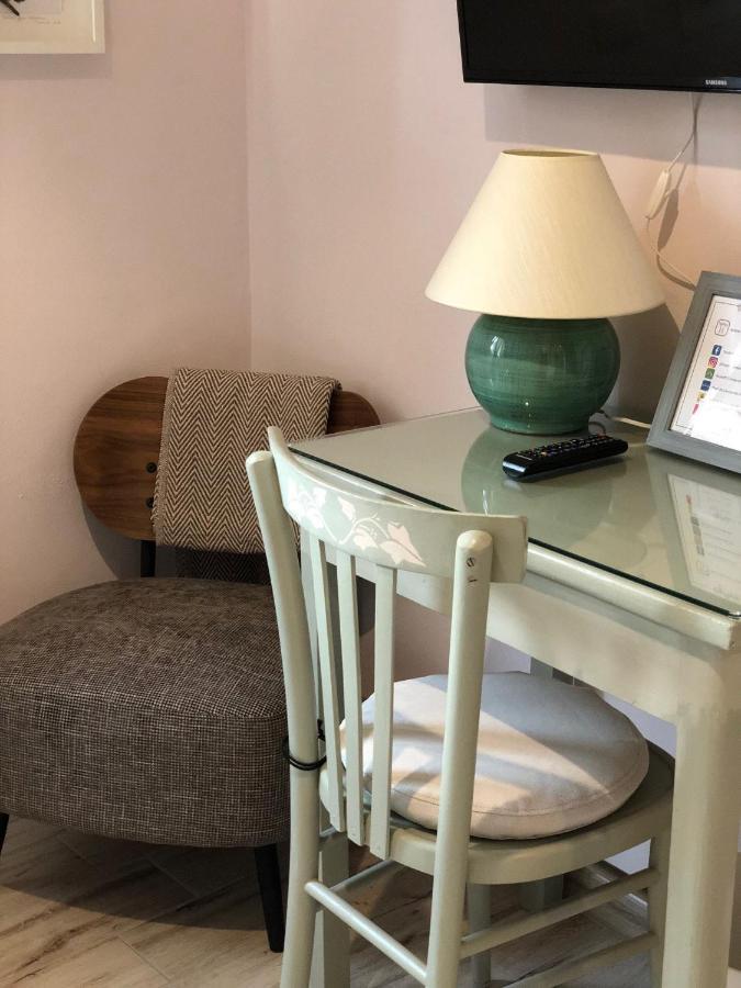 Hayloft Bed and Breakfast Cornaredo Exteriör bild