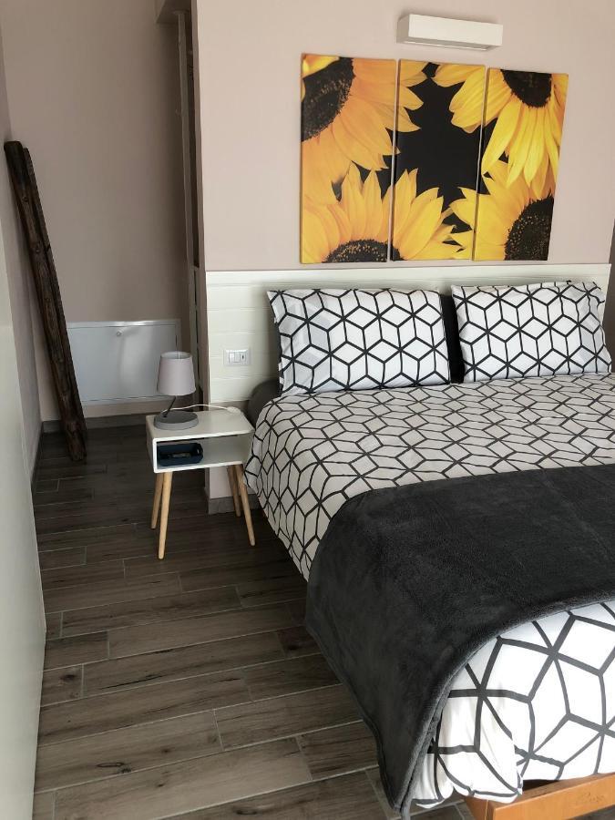 Hayloft Bed and Breakfast Cornaredo Exteriör bild